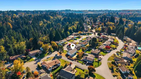View/Area - 4806 Glenhaven Dr, Everett, WA 98203 photo 6 of 7