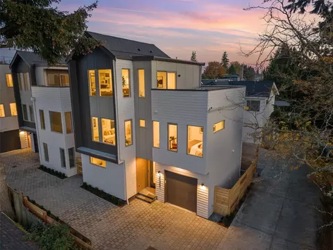 3835 54th Ave SW, Seattle, WA 98116