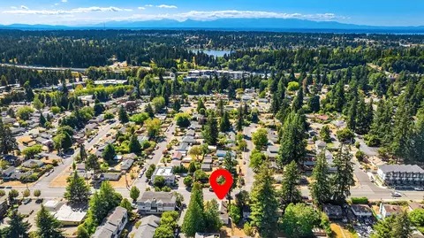 5507 240th St SW, Mountlake Terrace, WA 98043