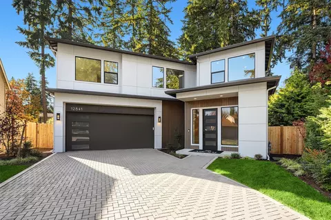 12841 NE 108th Pl, Kirkland, WA 98033