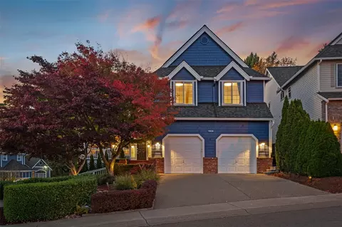 9818 S 220th Pl, Kent, WA 98031