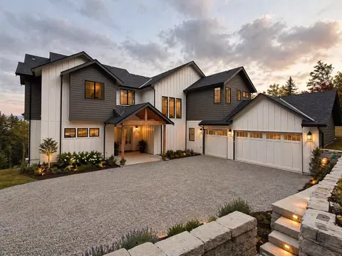 26006 NE 29th Pl, Redmond, WA 98053