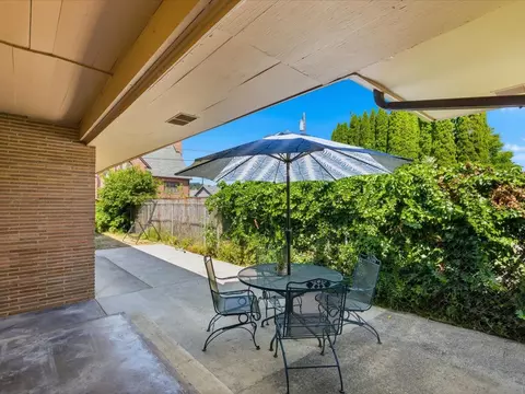 Exterior - 1417 Maple St, Sumner, WA 98390 photo 9 of 9