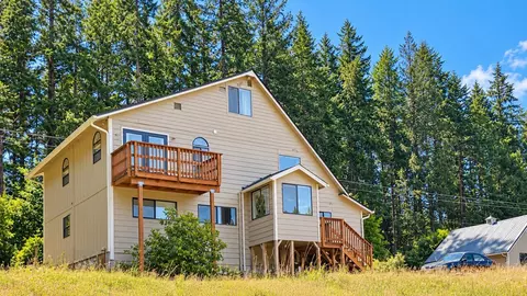 9904 Sidney Rd SW, Port Orchard, WA 98367