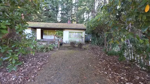 18302 N Evanston Ave, Shoreline, WA 98133