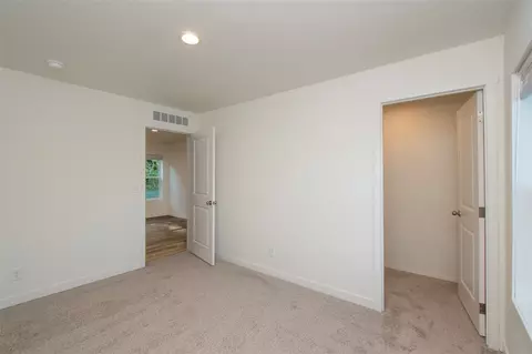 Bedroom - 81 Butterfly Ln, Sequim, WA 98382 photo 3 of 5