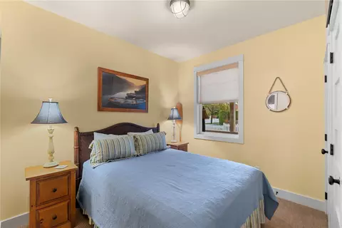 Bedroom - 102 Barefoot Ln, Oroville, WA 98844 photo 1 of 6
