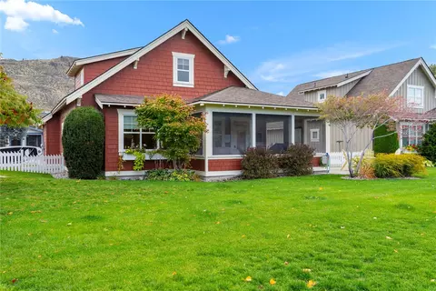 Exterior - 102 Barefoot Ln, Oroville, WA 98844 photo 9 of 12