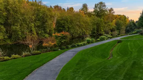 View/Area - 17432 Bothell Way NE #B101, Bothell, WA 98011 photo 7 of 7
