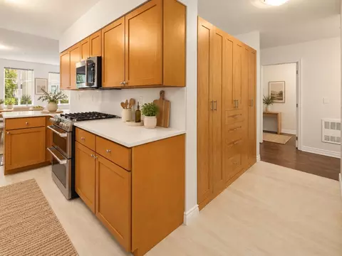 Entry Way - 17432 Bothell Way NE #B101, Bothell, WA 98011 photo 1 of 1