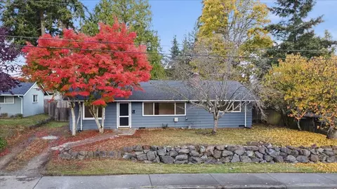 5005 217th St SW, Mountlake Terrace, WA 98043