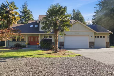 19144 NW Clear Creek Rd, Poulsbo, WA 98370