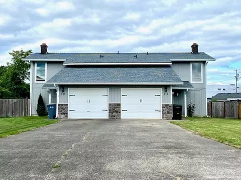 921 11th Ave NW, Puyallup, WA 98371