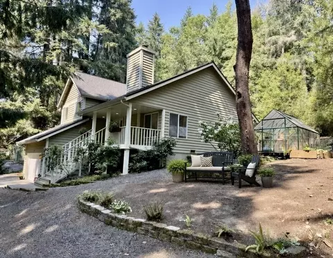 15944 NE Lemolo Shore Dr, Poulsbo, WA 98370