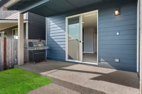 Exterior - 20133 19th Ave E, Spanaway, WA 98387 photo 6 of 6