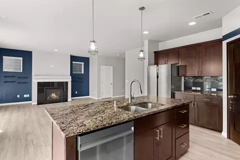 Kitchen - 20133 19th Ave E, Spanaway, WA 98387 photo 1 of 2