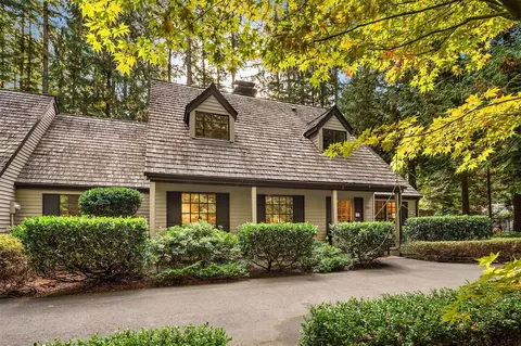 15943 NE 139th Pl, Woodinville, WA 98072