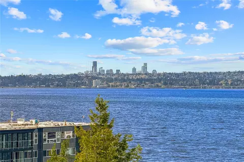 311 2nd St S #101, Kirkland, WA 98033