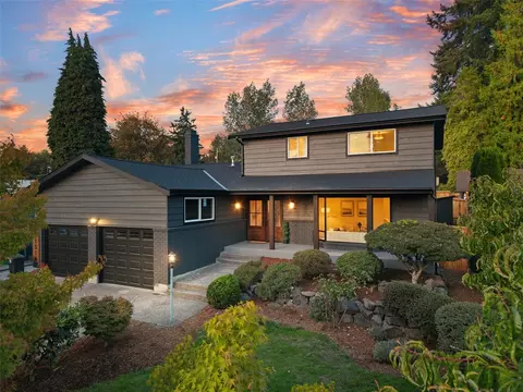 11516 Bartlett Ave NE, Seattle, WA 98125