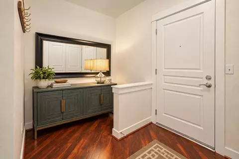 Entry Way - 15700 116th Ave NE #209, Bothell, WA 98011 photo 1 of 3