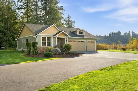 955 Van Wyck Rd, Bellingham, WA 98226