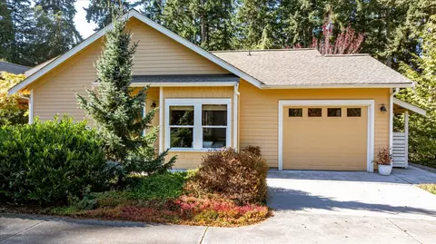 289 Laurel Loop, Langley, WA 98260