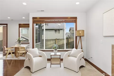 Living - 3130 171st Pl SE, Bothell, WA 98012 photo 1 of 9
