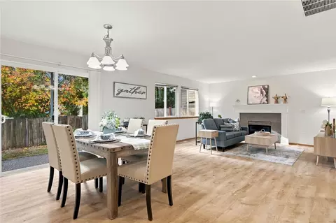 Dining - 3232 135th Pl SE, Mill Creek, WA 98012 photo 1 of 2