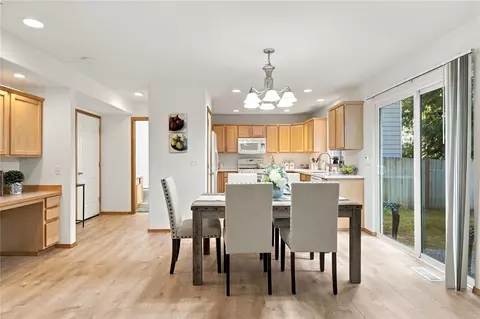 Dining - 3232 135th Pl SE, Mill Creek, WA 98012 photo 2 of 2