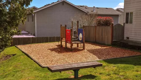 Exterior - 3232 135th Pl SE, Mill Creek, WA 98012 photo 8 of 8