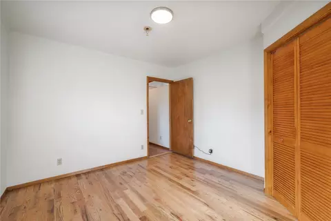 Bedroom - 2052 40th Ave, Longview, WA 98632 photo 2 of 4