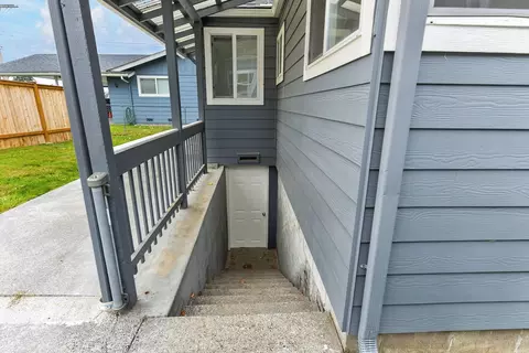 Other - 2119 Walnut St #B, Everett, WA 98201 photo 3 of 5