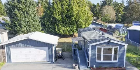 736 Edgewood Ave NE, Ocean Shores, WA 98569