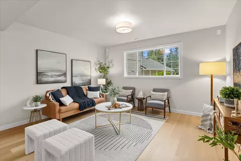 Living - 3422 201st Pl SE, Bothell, WA 98012 photo 2 of 3