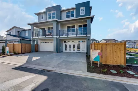 32447 Big Leaf Ln #16, Black Diamond, WA 98010