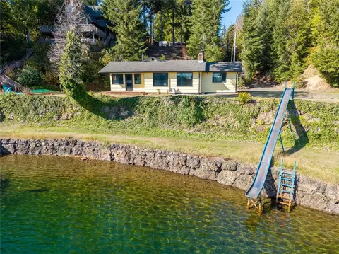 1326 W Lakeside Dr, Shelton, WA 98584
