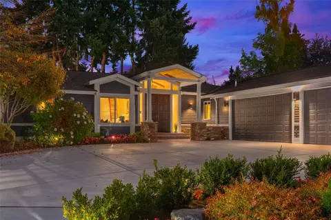 24 Skagit Ky, Bellevue, WA 98006