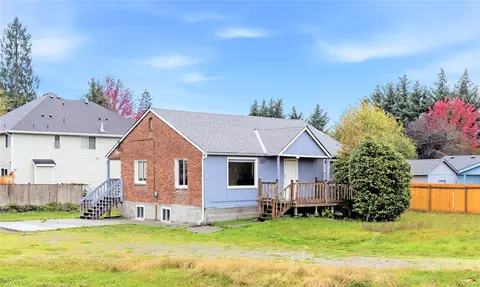5415 NE 4th Street St, Renton, WA 98059
