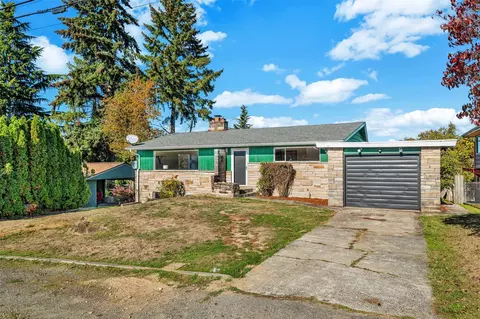 6214 S 117th Pl, Seattle, WA 98178