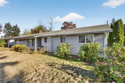 8623 NE Lewis Dr, Vancouver, WA 98662