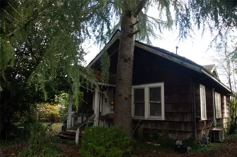 106 Perry NW, Olympia, WA 98502