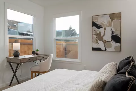 Bedroom - 1918 Baker Ave #B, Everett, WA 98201 photo 1 of 5