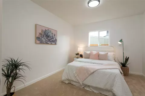 Bedroom - 1918 Baker Ave #B, Everett, WA 98201 photo 3 of 5