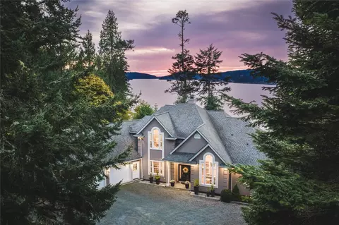 14940 Snee Oosh Rd, La Conner, WA 98257
