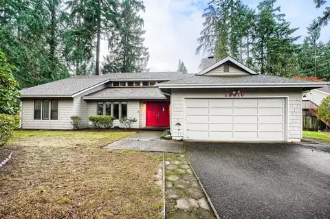 10818 149th St E, Puyallup, WA 98374