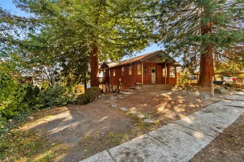 506 S Yantic Ave, Bremerton, WA 98312