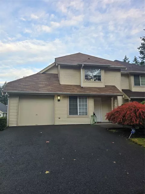 414 S 329th Ln, Federal Way, WA 98003