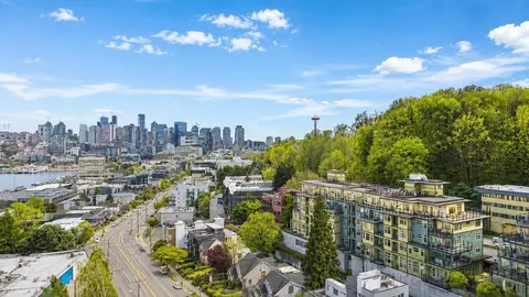 655 Crockett St #B207, Seattle, WA 98109