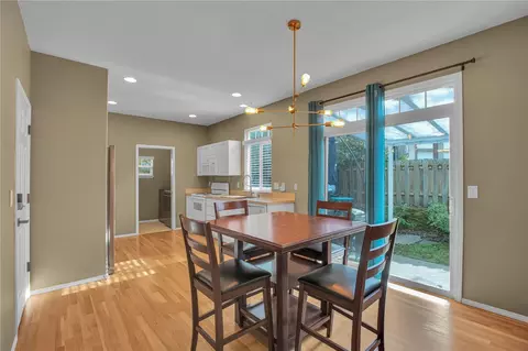 Dining - 19615 SE 30th Way, Camas, WA 98607 photo 2 of 2