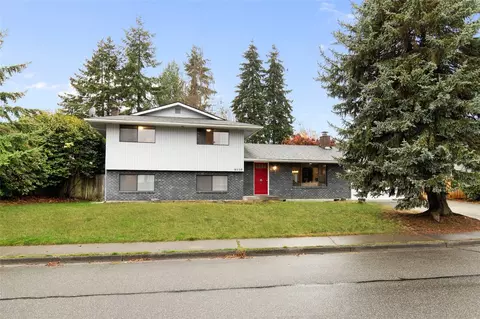 Exterior - 9116 10th Ave SE, Everett, WA 98208 photo 9 of 9